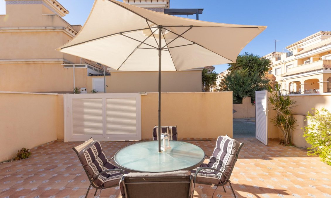 Segunda mano - Quad House -
Orihuela Costa - PAU 8