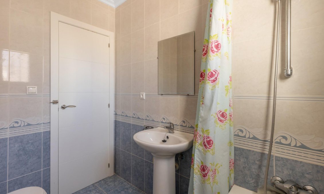 Segunda mano - Quad House -
Orihuela Costa - PAU 8