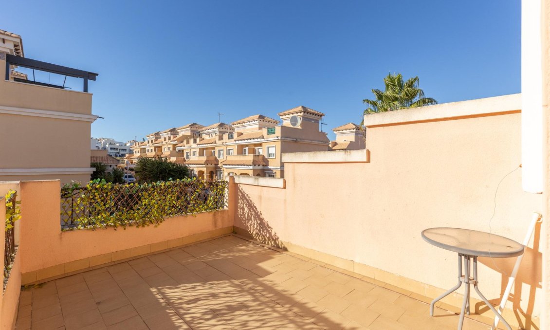 Segunda mano - Quad House -
Orihuela Costa - PAU 8