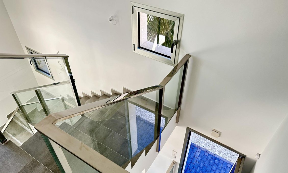 Obra nueva - Villa -
Algorfa - La Finca Golf