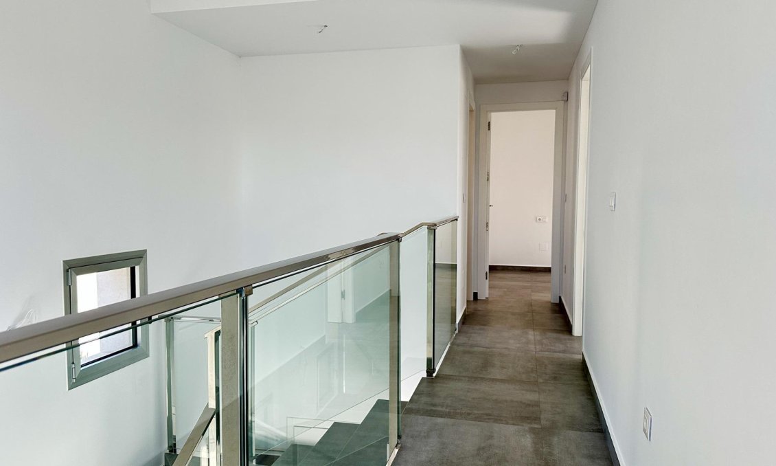 Obra nueva - Villa -
Algorfa - La Finca Golf