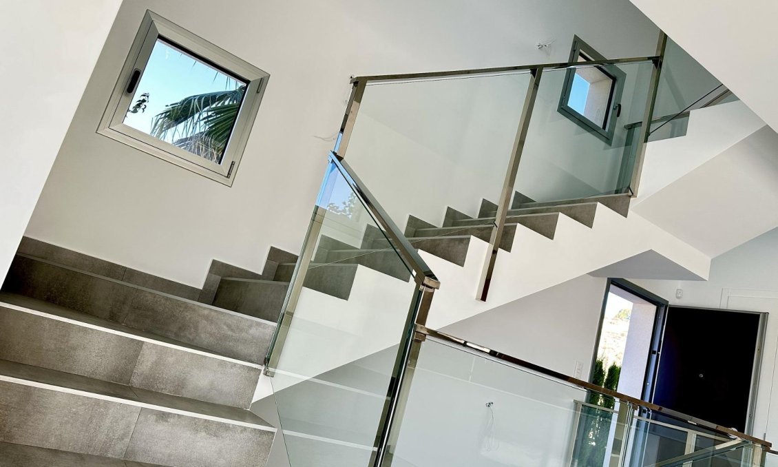 Obra nueva - Villa -
Algorfa - La Finca Golf