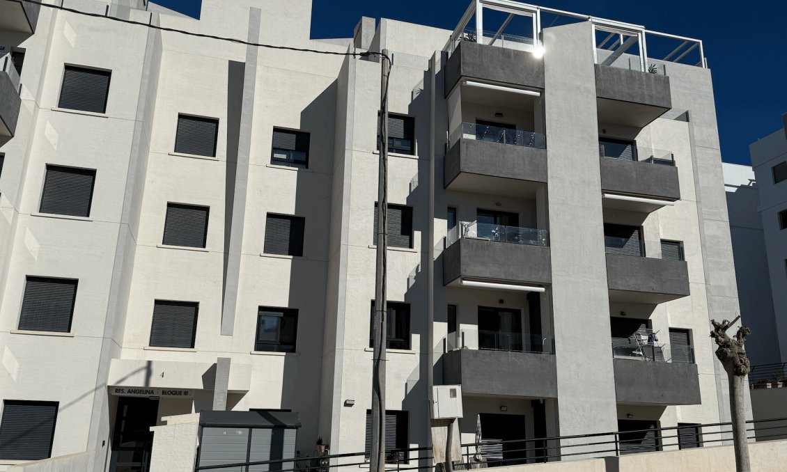 Revânzare - Apartament -
San Miguel de Salinas - Inland