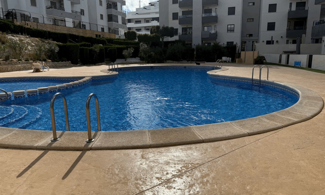 Revânzare - Apartament -
San Miguel de Salinas - Inland