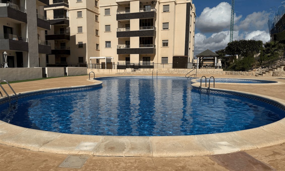 Revânzare - Apartament -
San Miguel de Salinas - Inland