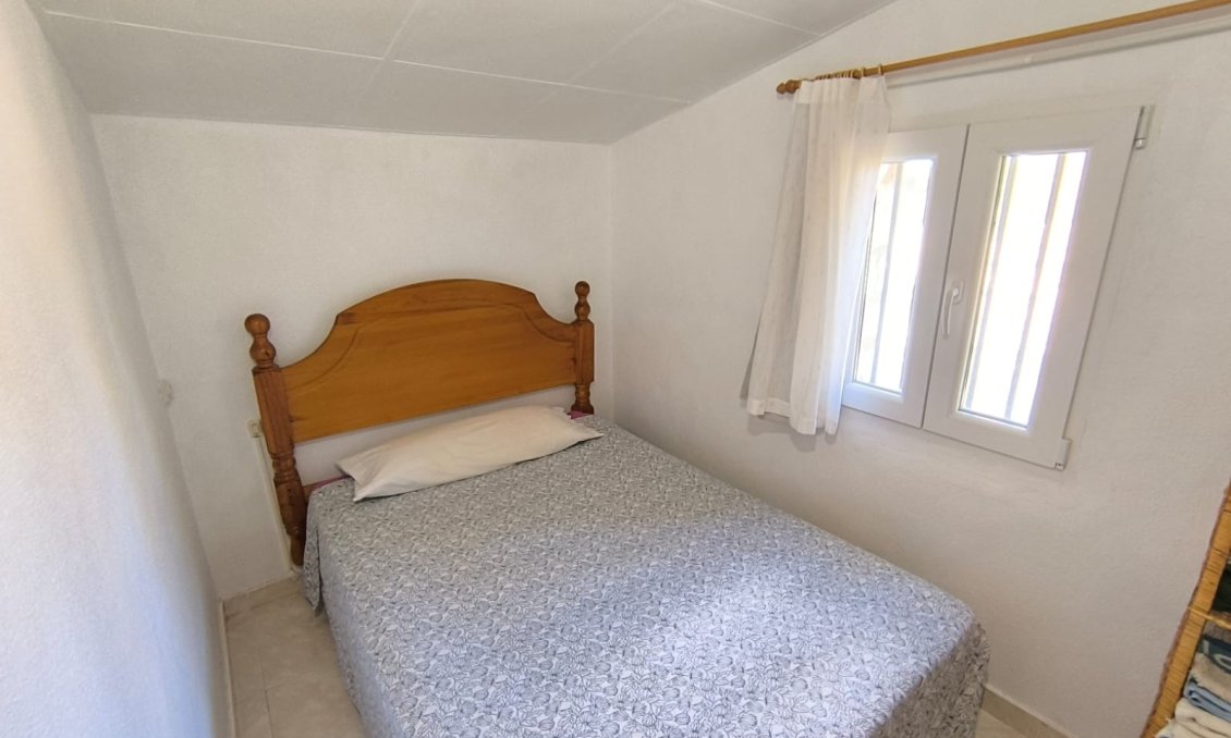 Revente - Villa -
Yecla - Inland