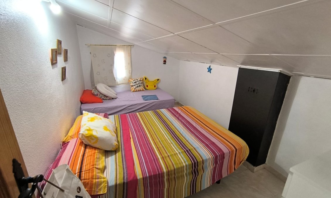 Revente - Villa -
Yecla - Inland