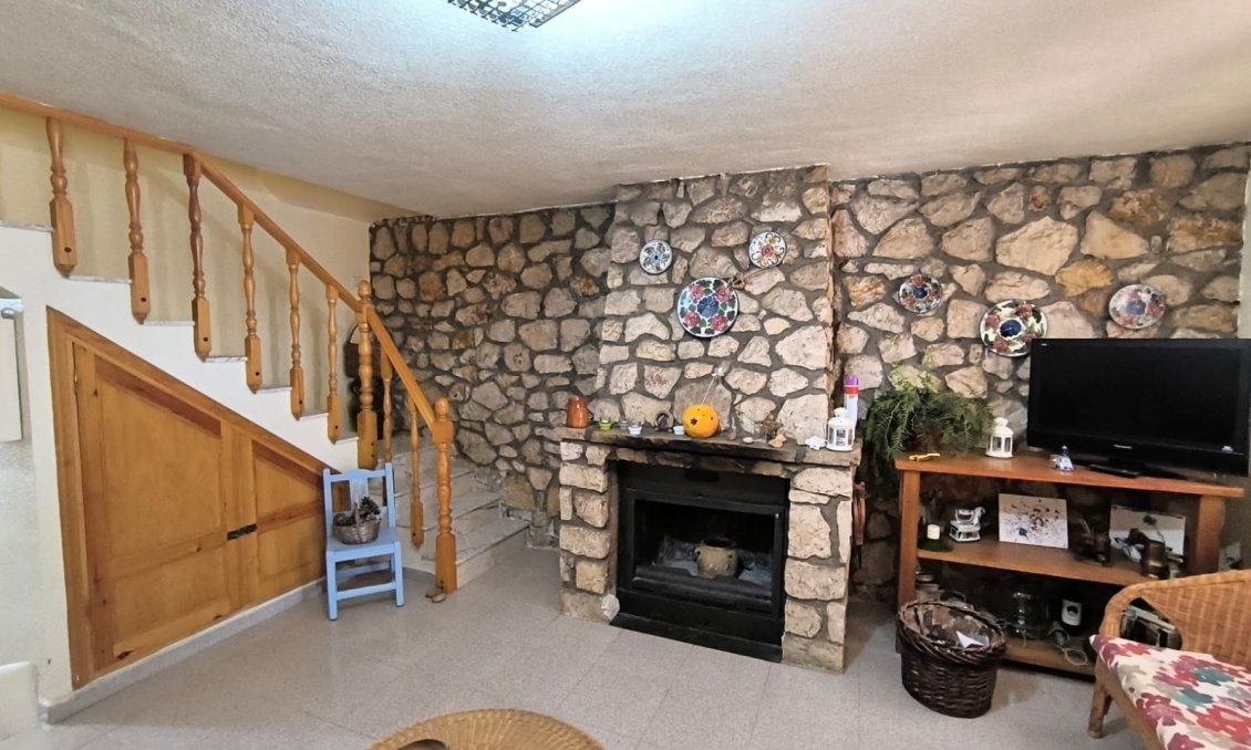 Revente - Villa -
Yecla - Inland