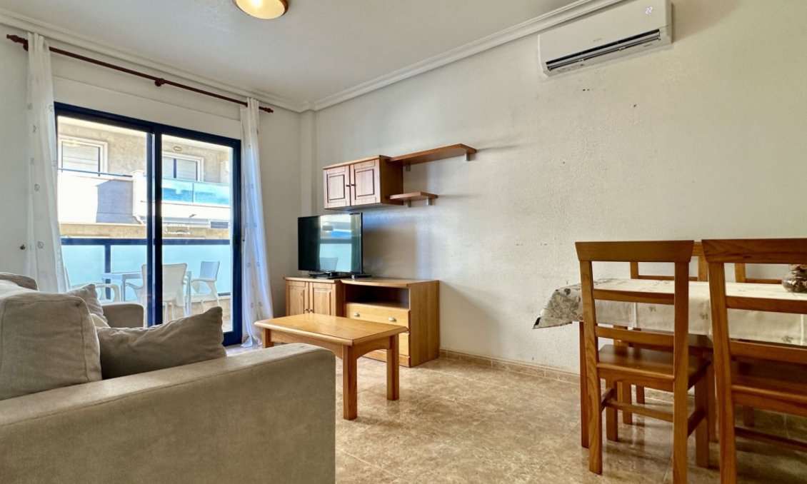 Revânzare - Apartament -
Orihuela Costa - Costa Blanca