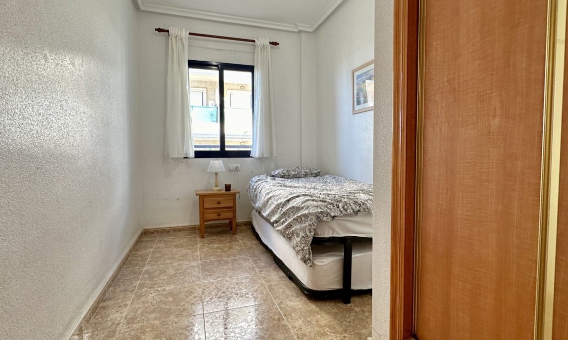 Revânzare - Apartament -
Orihuela Costa - Costa Blanca