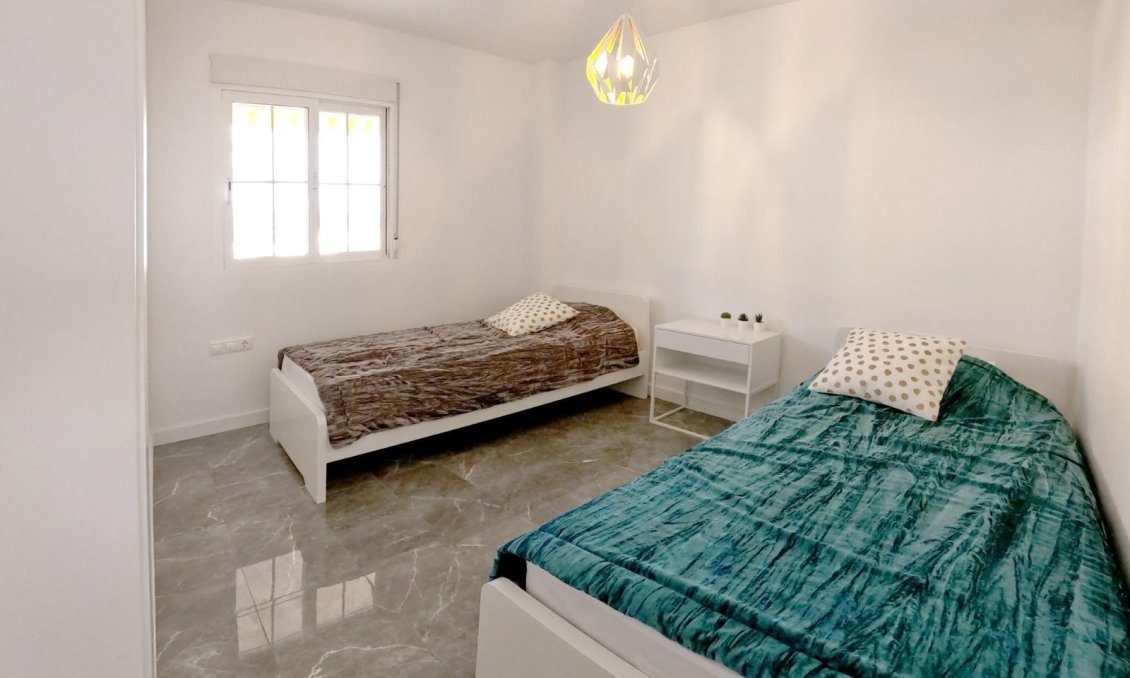 Resale - Apartment -
Orihuela Costa - Cabo Roig