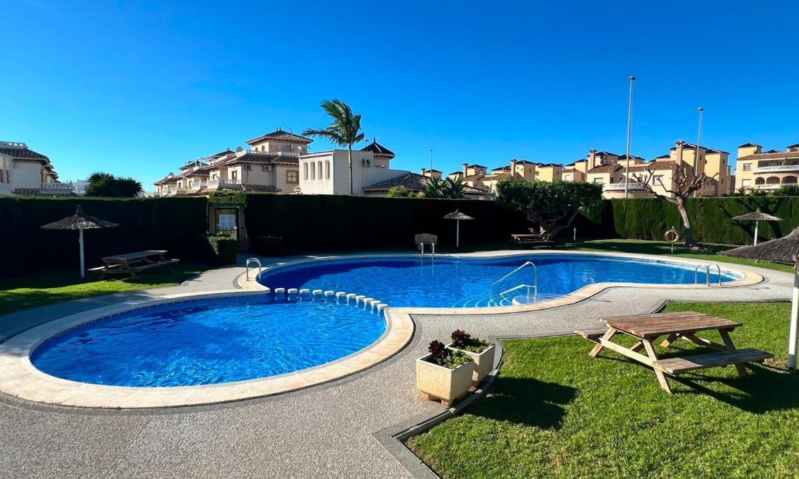 Resale - Apartment -
Orihuela Costa - Cabo Roig