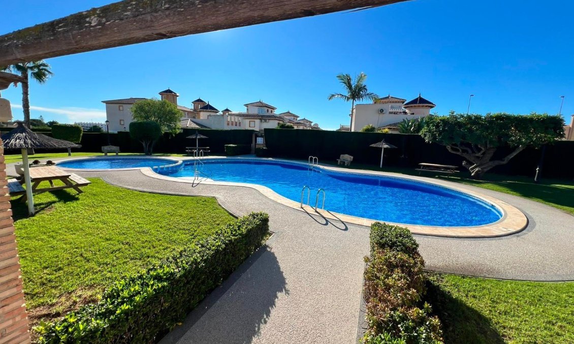 Resale - Apartment -
Orihuela Costa - Cabo Roig