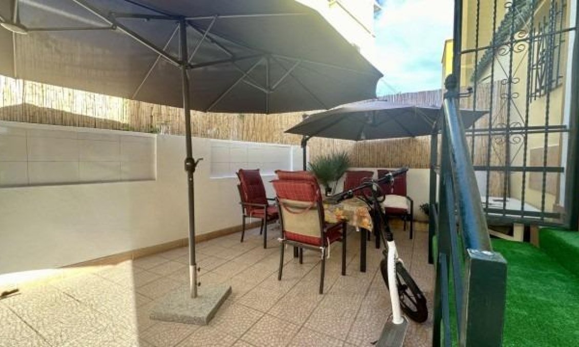 Revânzare - Town House -
Orihuela Costa - Costa Blanca