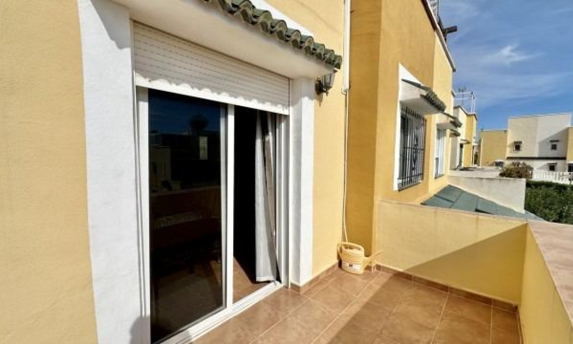 Revânzare - Town House -
Orihuela Costa - Costa Blanca