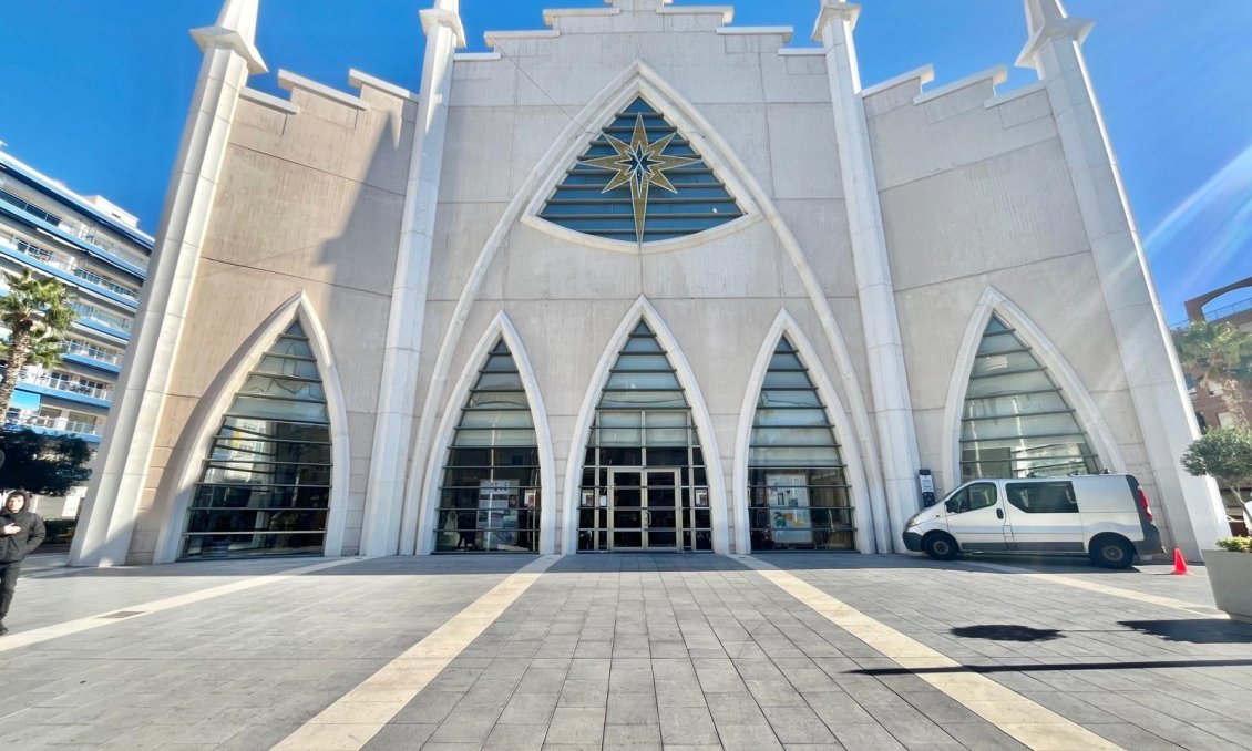 Revânzare - Apartament -
Torrevieja - Centro