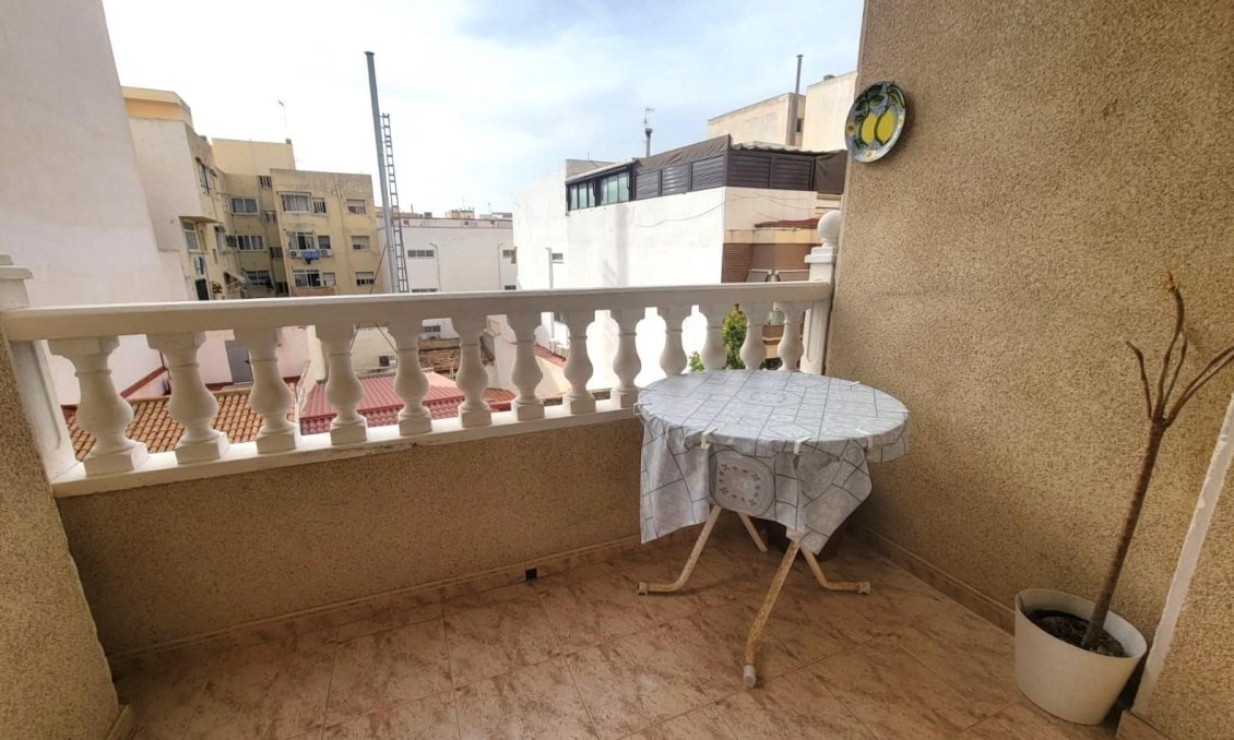 Resale - Apartment -
Torrevieja - Playa del Cura