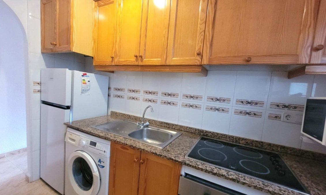 Resale - Apartment -
Torrevieja - Playa del Cura