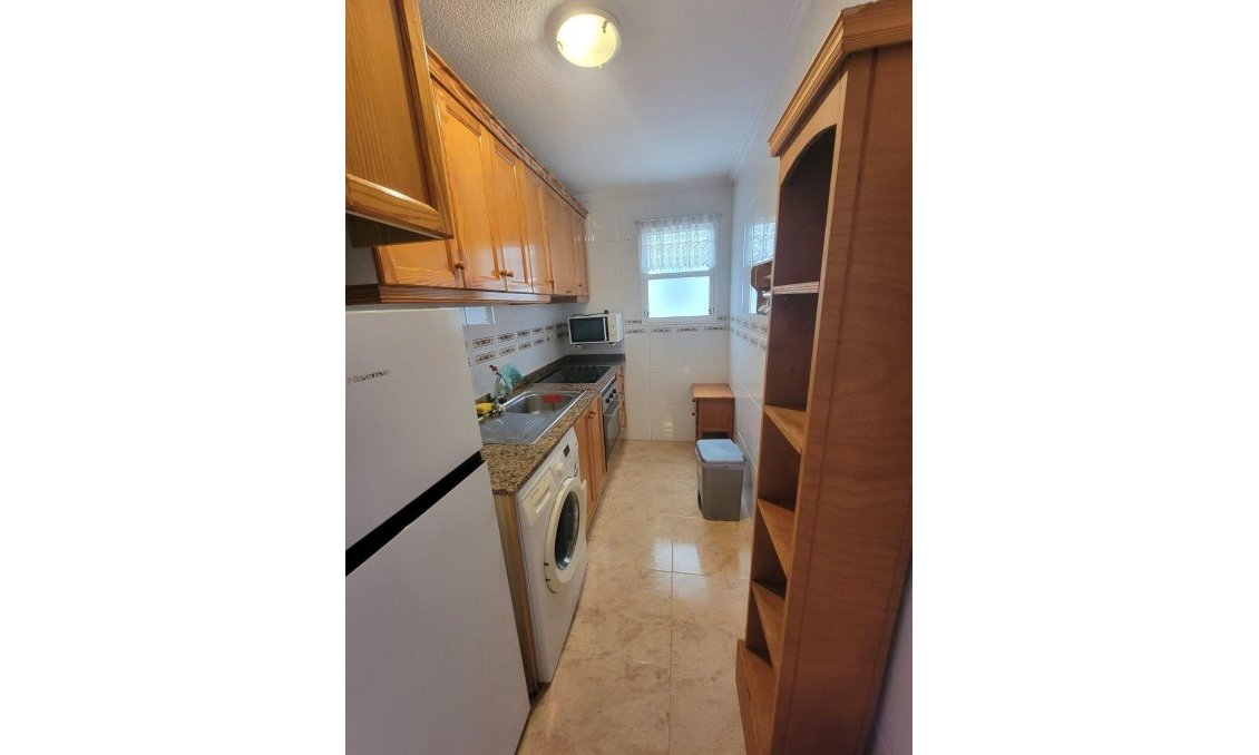 Resale - Apartment -
Torrevieja - Playa del Cura
