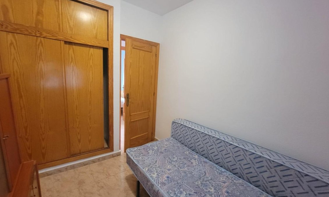 Resale - Apartment -
Torrevieja - Playa del Cura