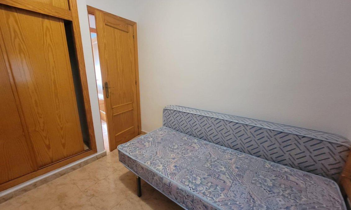 Resale - Apartment -
Torrevieja - Playa del Cura