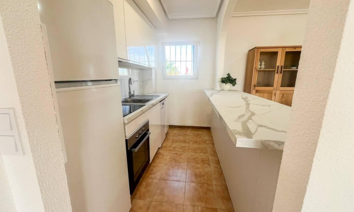 Revânzare - Apartament -
Torrevieja - Costa Blanca