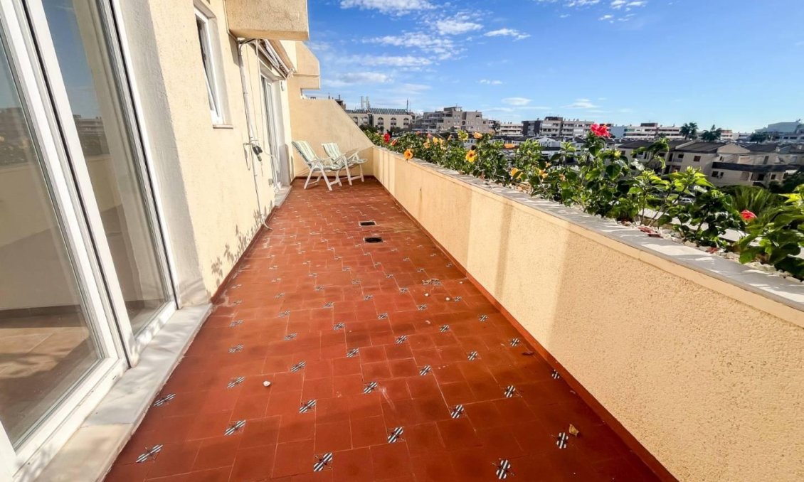 Revânzare - Apartament -
Torrevieja - Costa Blanca