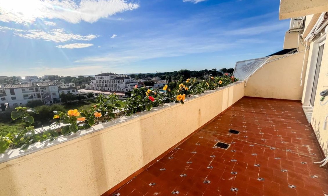 Revânzare - Apartament -
Torrevieja - Costa Blanca
