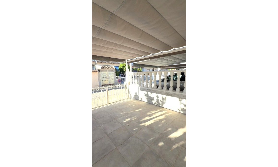 Segunda mano - Town House -
Orihuela Costa - Costa Blanca