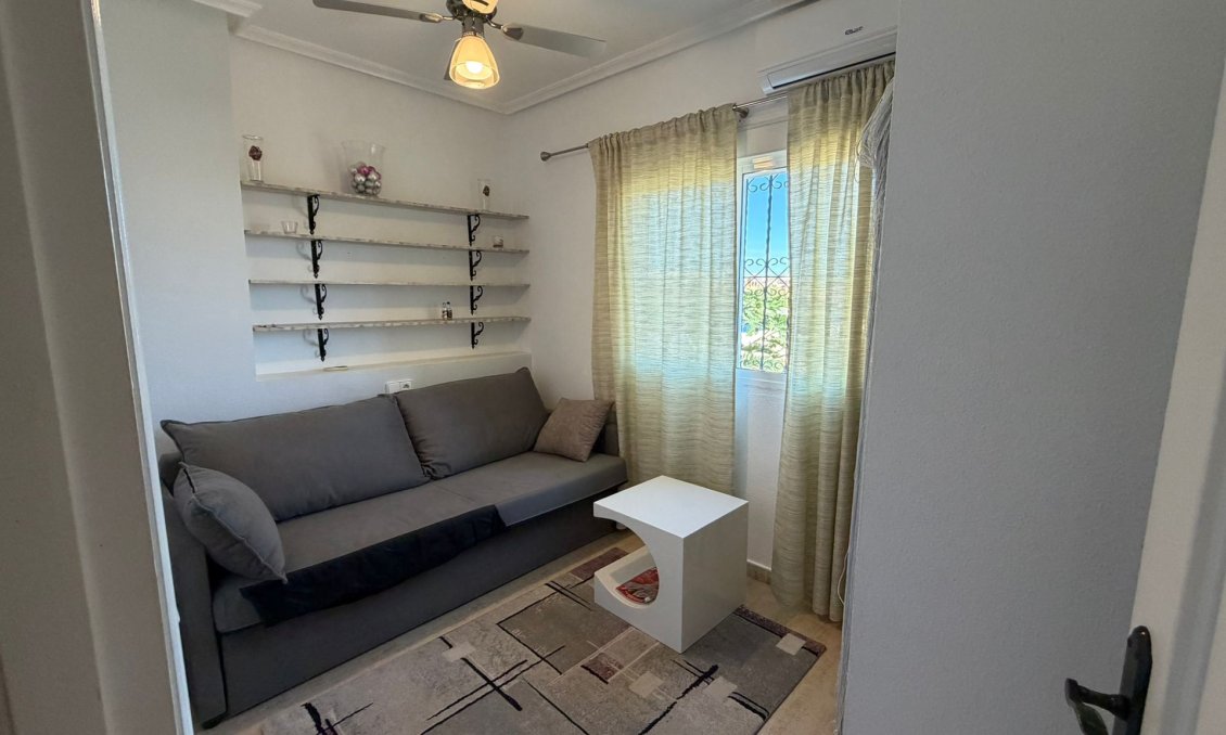 Segunda mano - Town House -
Orihuela Costa - Costa Blanca