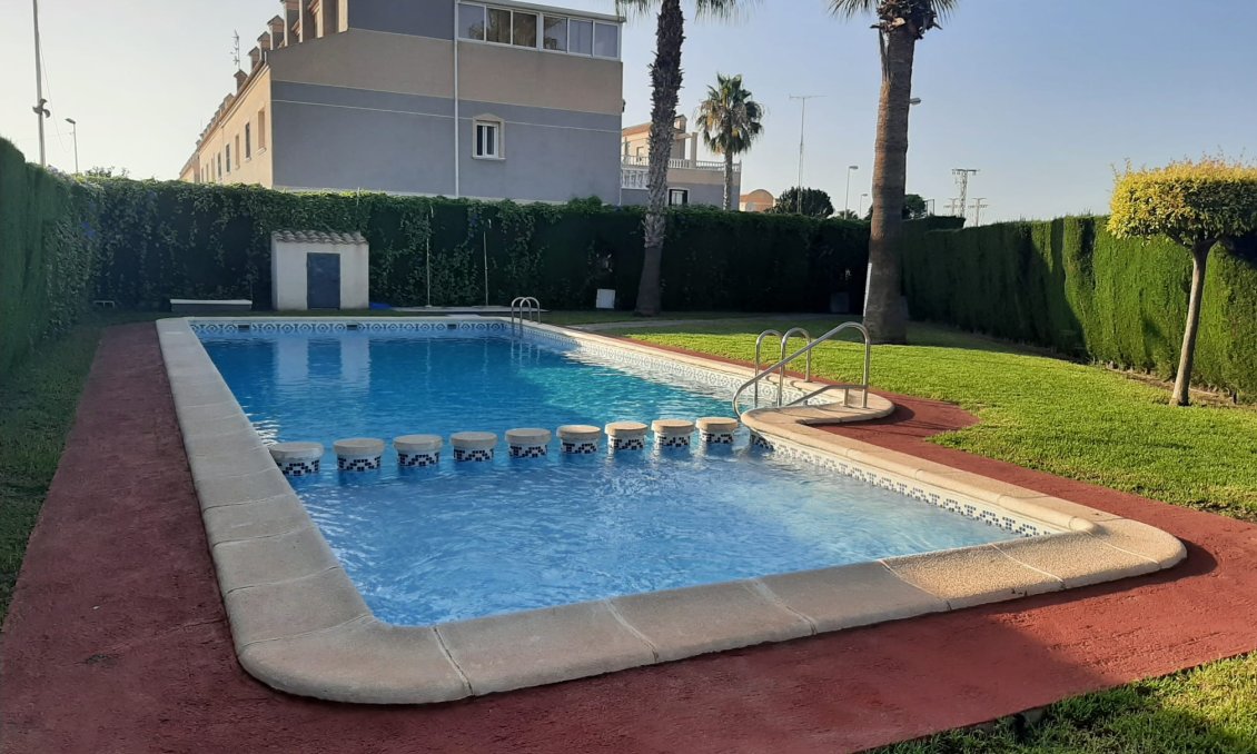 Segunda mano - Town House -
Orihuela Costa - Costa Blanca