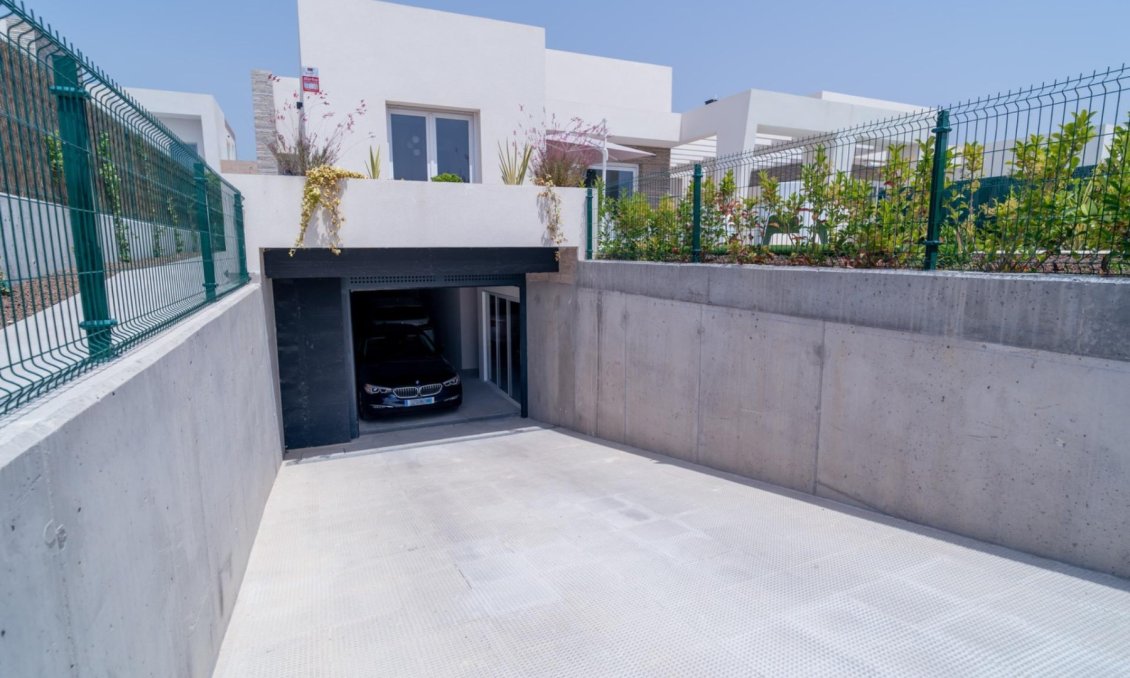 Segunda mano - Villa -
Algorfa - Inland