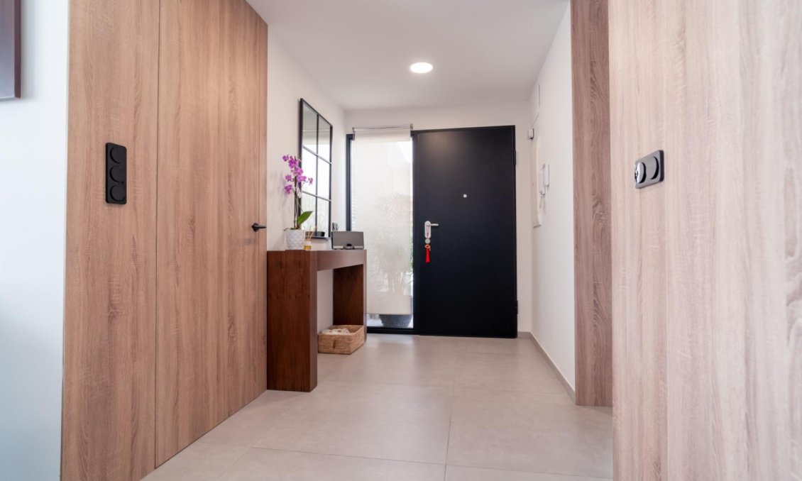 Segunda mano - Villa -
Algorfa - Inland