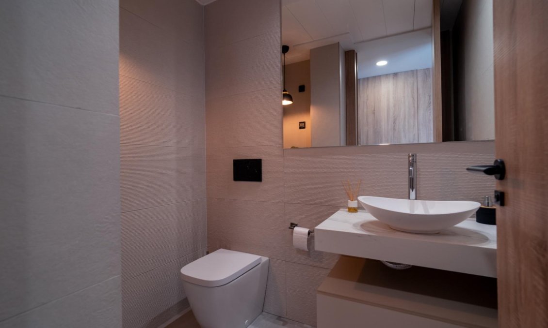 Segunda mano - Villa -
Algorfa - Inland