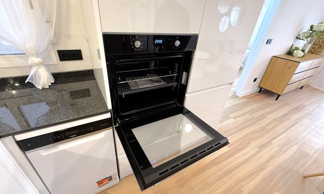 Használt Ingatlanok - Apartman -
Torrevieja - Costa Blanca