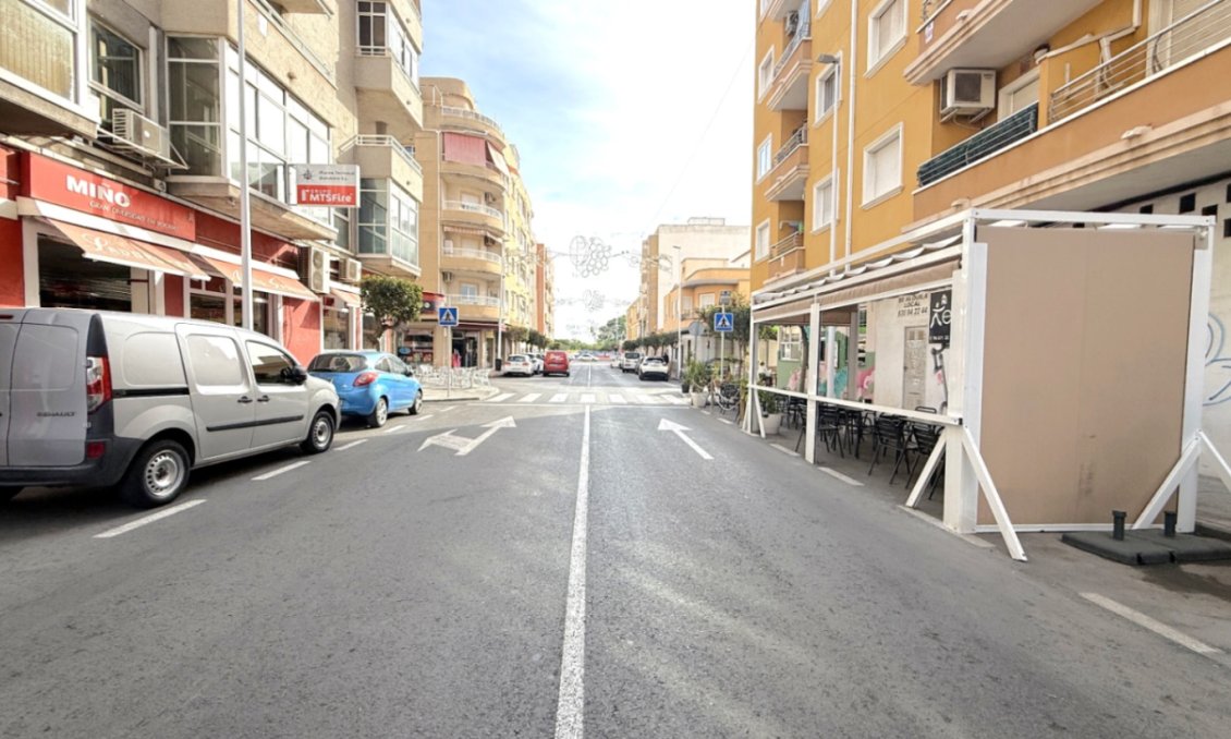 Használt Ingatlanok - Apartman -
Torrevieja - Costa Blanca