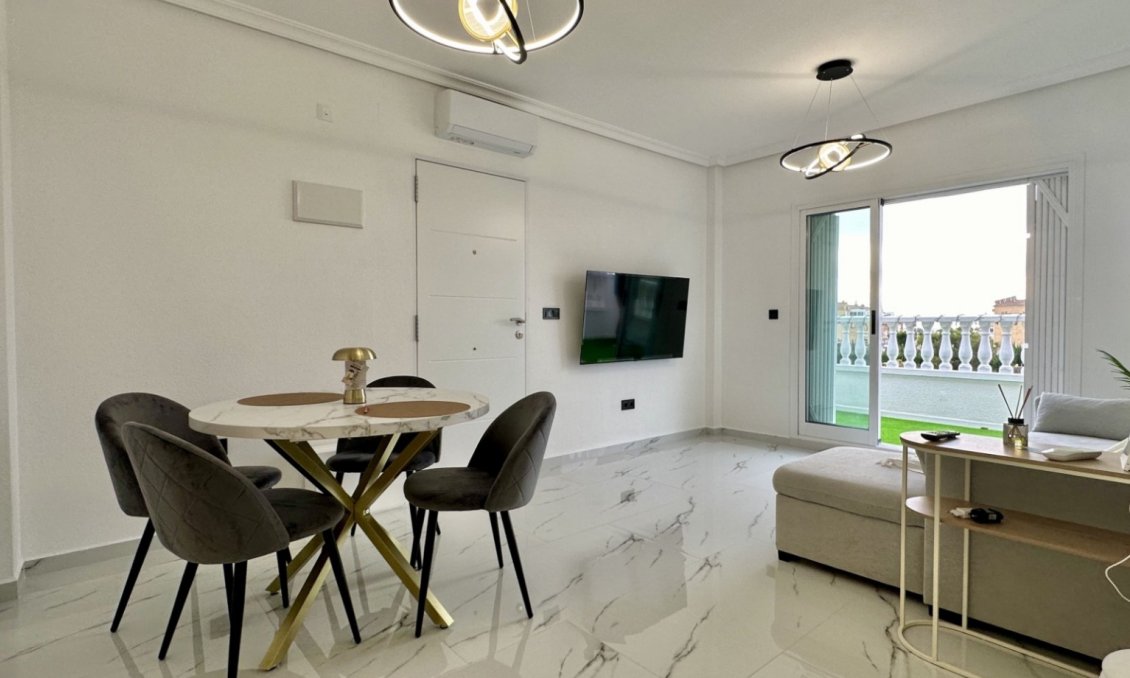 Segunda mano - Apartamento -
Orihuela - Inland