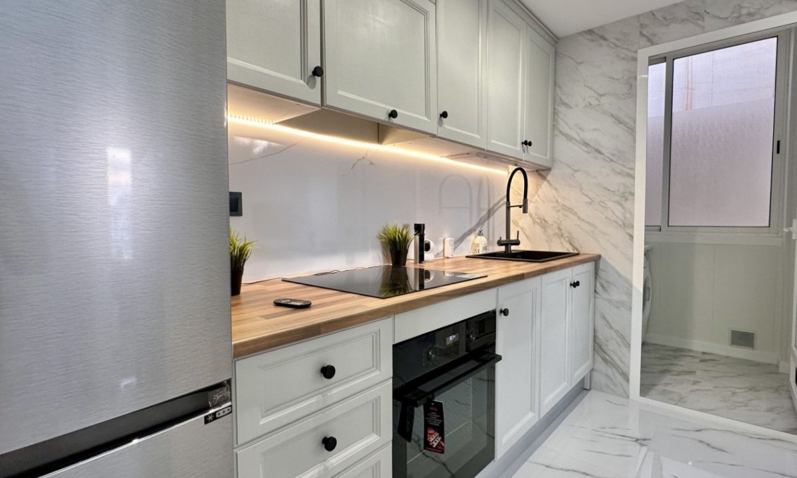 Segunda mano - Apartamento -
Orihuela - Inland