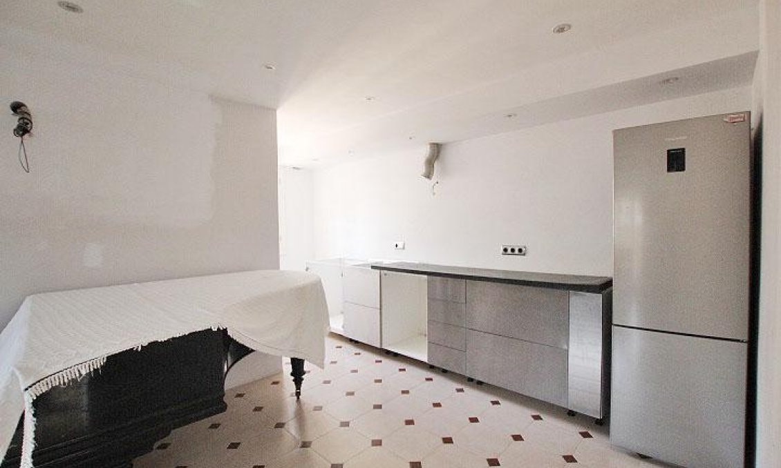 Használt Ingatlanok - Villa -
Torrevieja - Costa Blanca