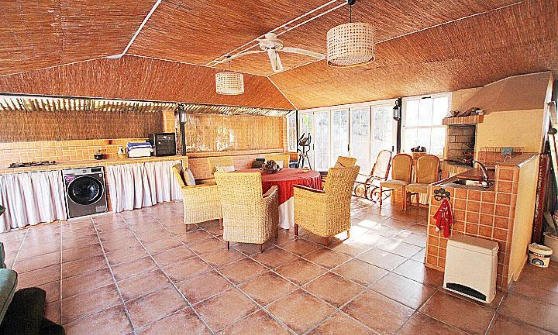 Használt Ingatlanok - Villa -
Torrevieja - Costa Blanca