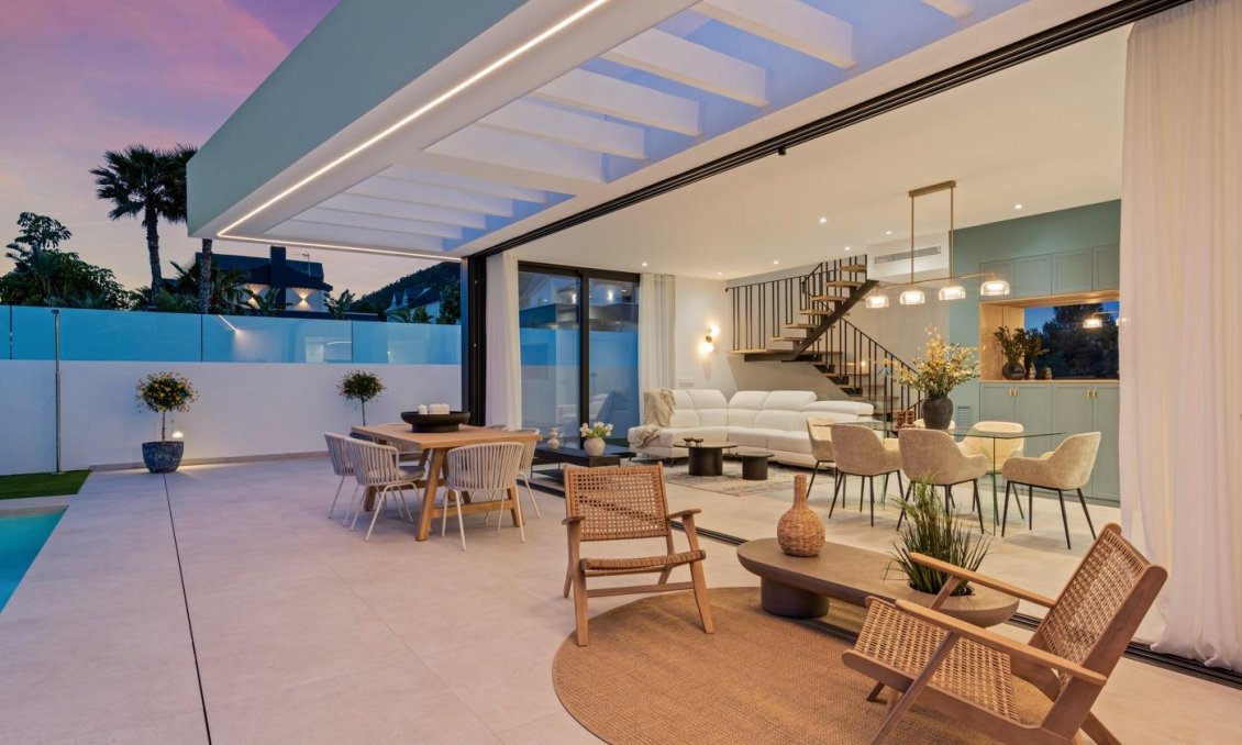 Obra nueva - Villa -
Polop - Urbanizaciones