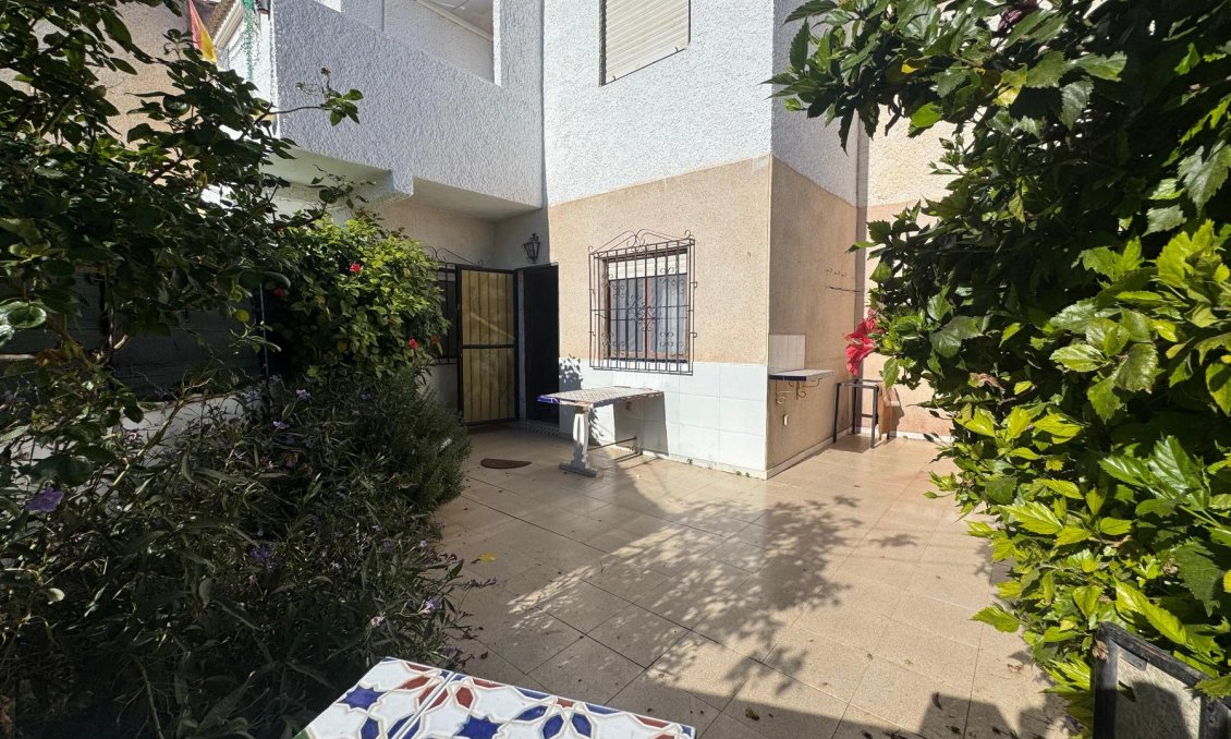 Revente - Bungalow -
Torrevieja - Costa Blanca