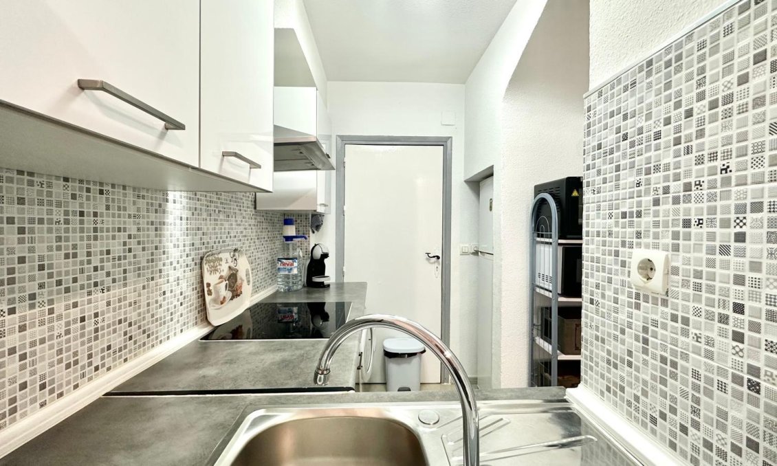 Revente - Appartement -
Torrevieja - Estacion De Autobuses