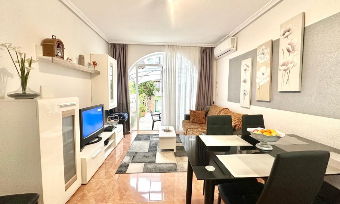 Revente - Appartement -
Torrevieja - Estacion De Autobuses