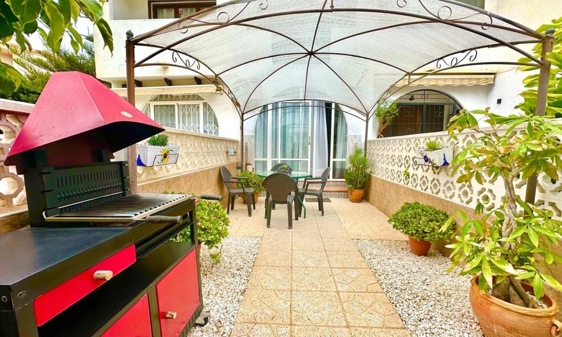 Revente - Appartement -
Torrevieja - Estacion De Autobuses