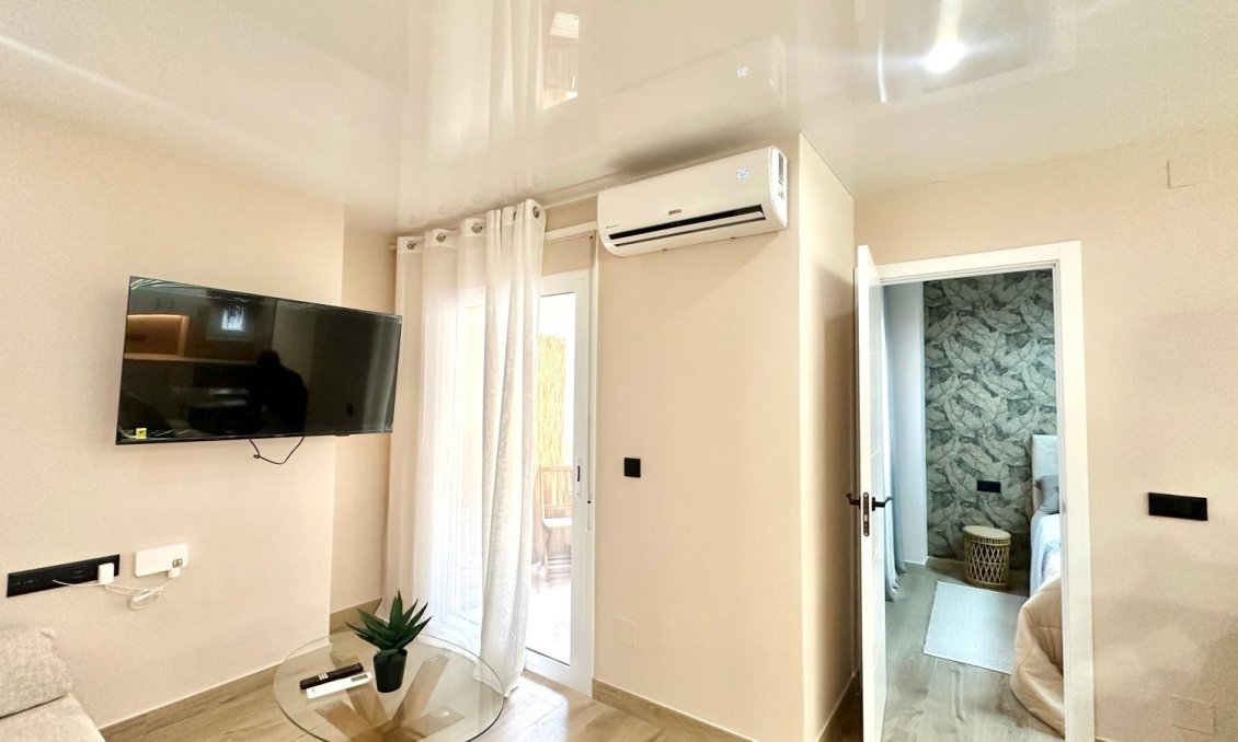 Revente - Appartement -
Torrevieja - Centro