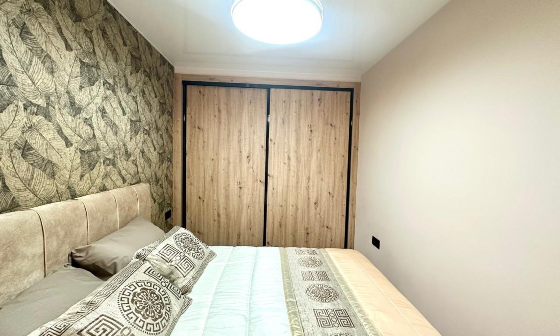 Revente - Appartement -
Torrevieja - Centro