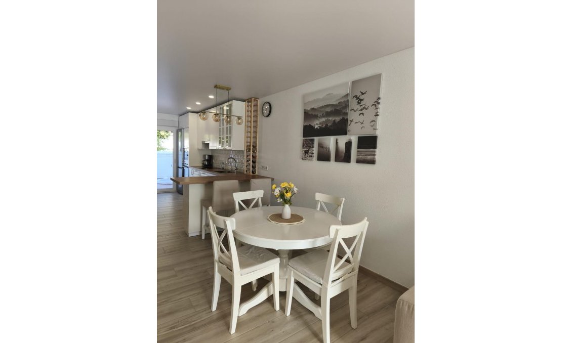 Segunda mano - Town House -
Torrevieja