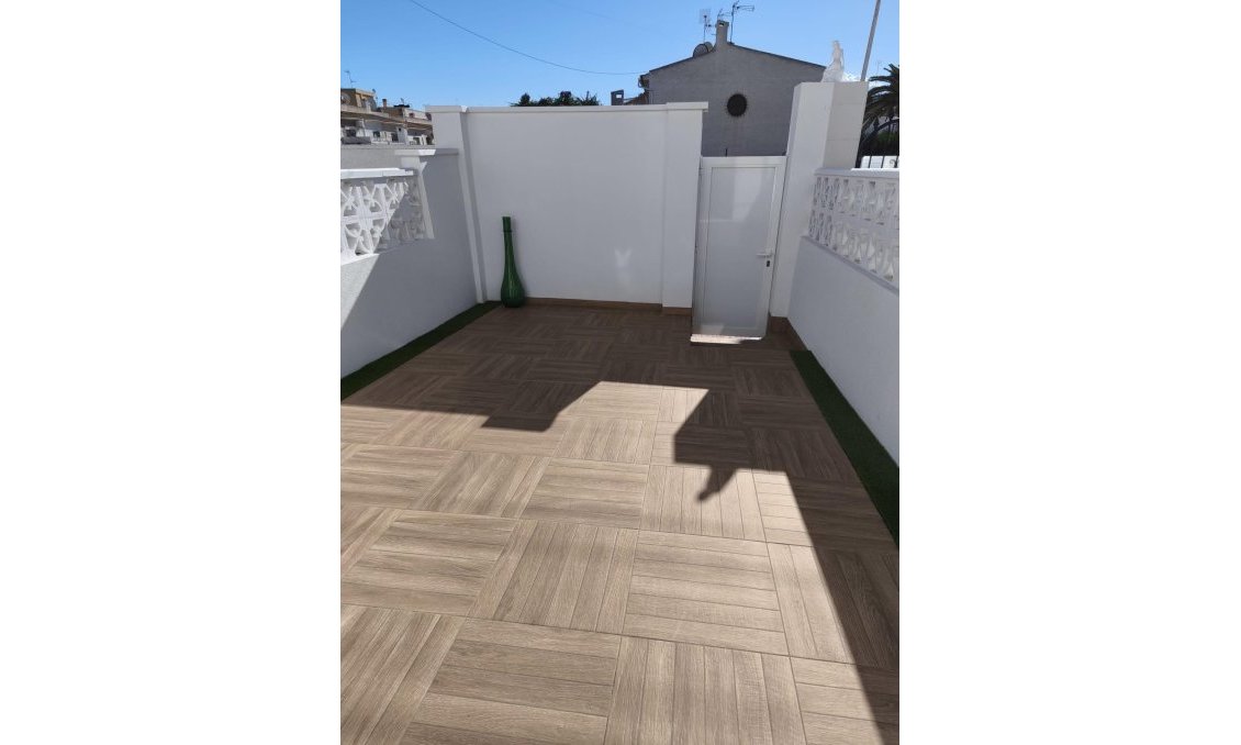Segunda mano - Town House -
Torrevieja
