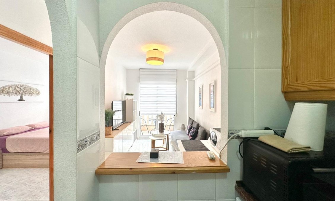 Revente - Appartement -
Torrevieja - Centro